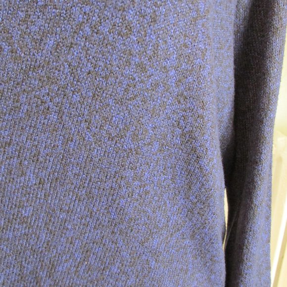 Lane Bryant Blue/Black Sweater NWT - Picture 3 of 4